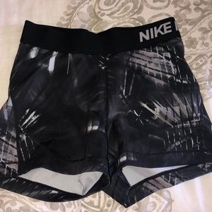 NIKE PROS